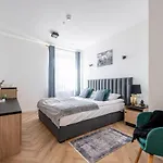 Apartman Modom Szymony 15 B Aparteo *