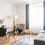 Apartman Modom Szymony 15 B Aparteo *
